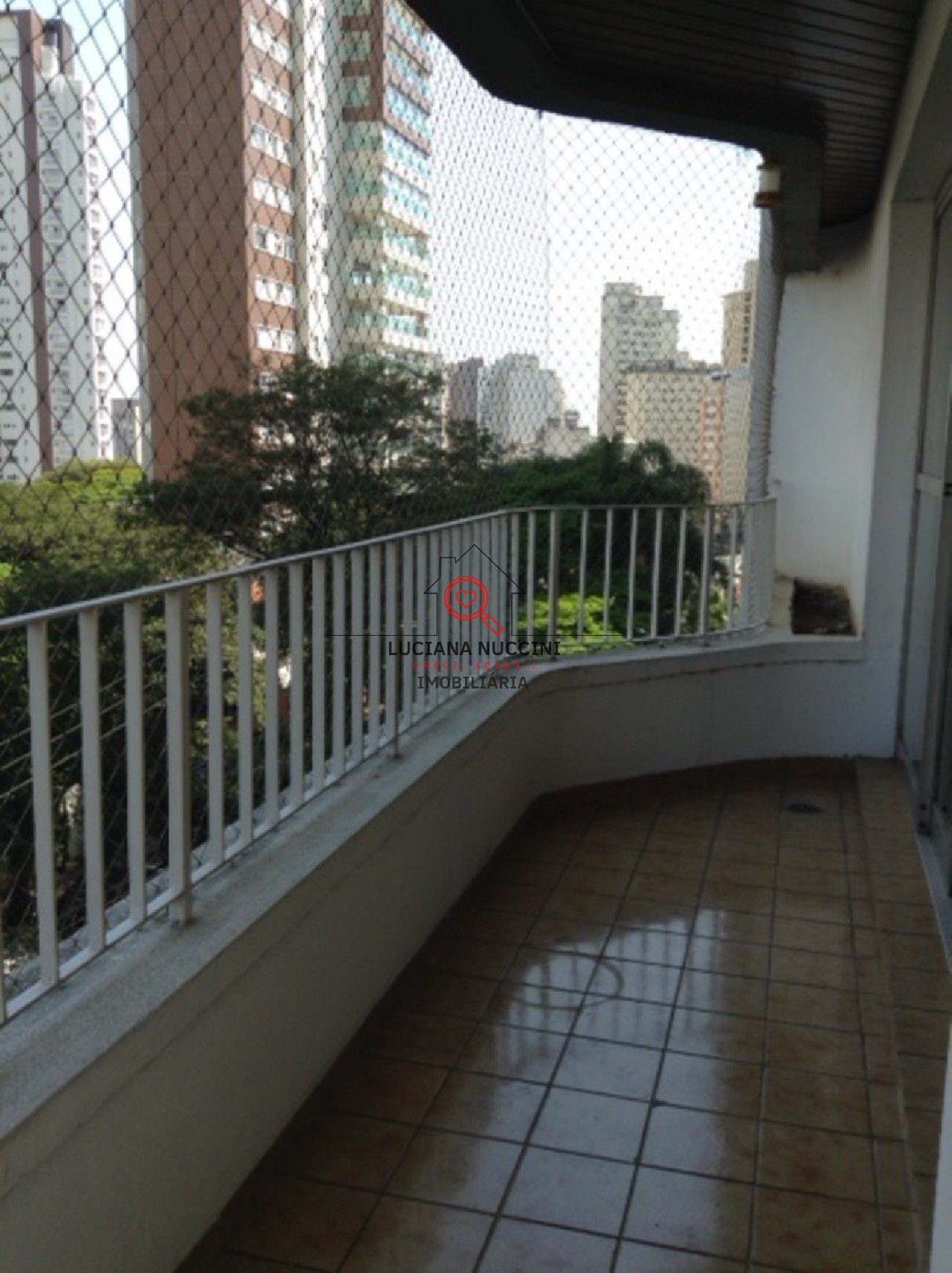 Apartamento de Luxo para Locação no Paraíso, São Paulo - 4 Suítes, 3 Salas e 2 Vagas