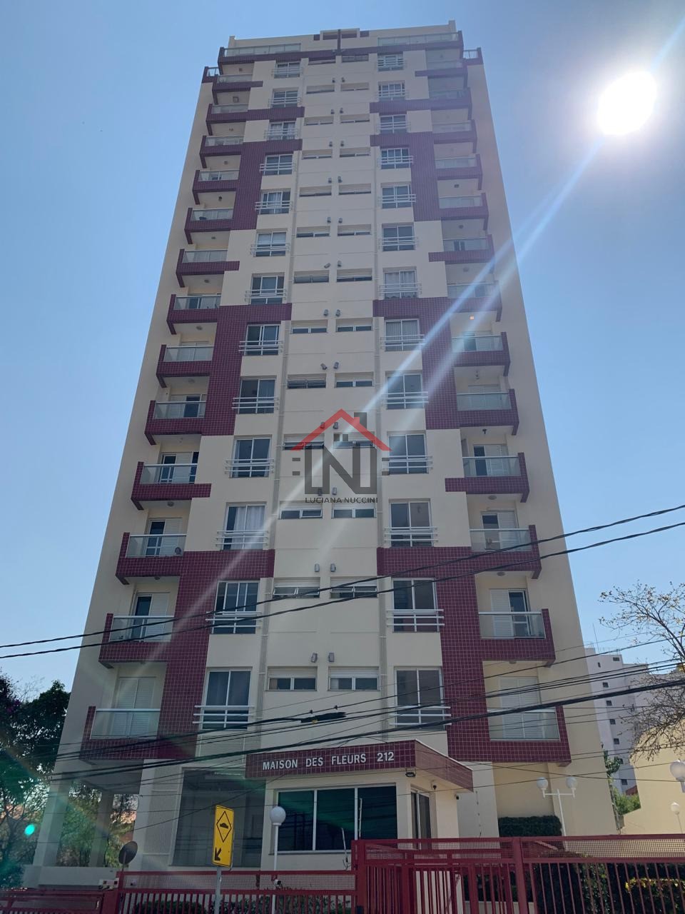 Apartamento à venda em Mirandópolis, São Paulo-SP: 1 quarto, 1 sala, 1 banheiro, 1 vaga de garagem, 40m².