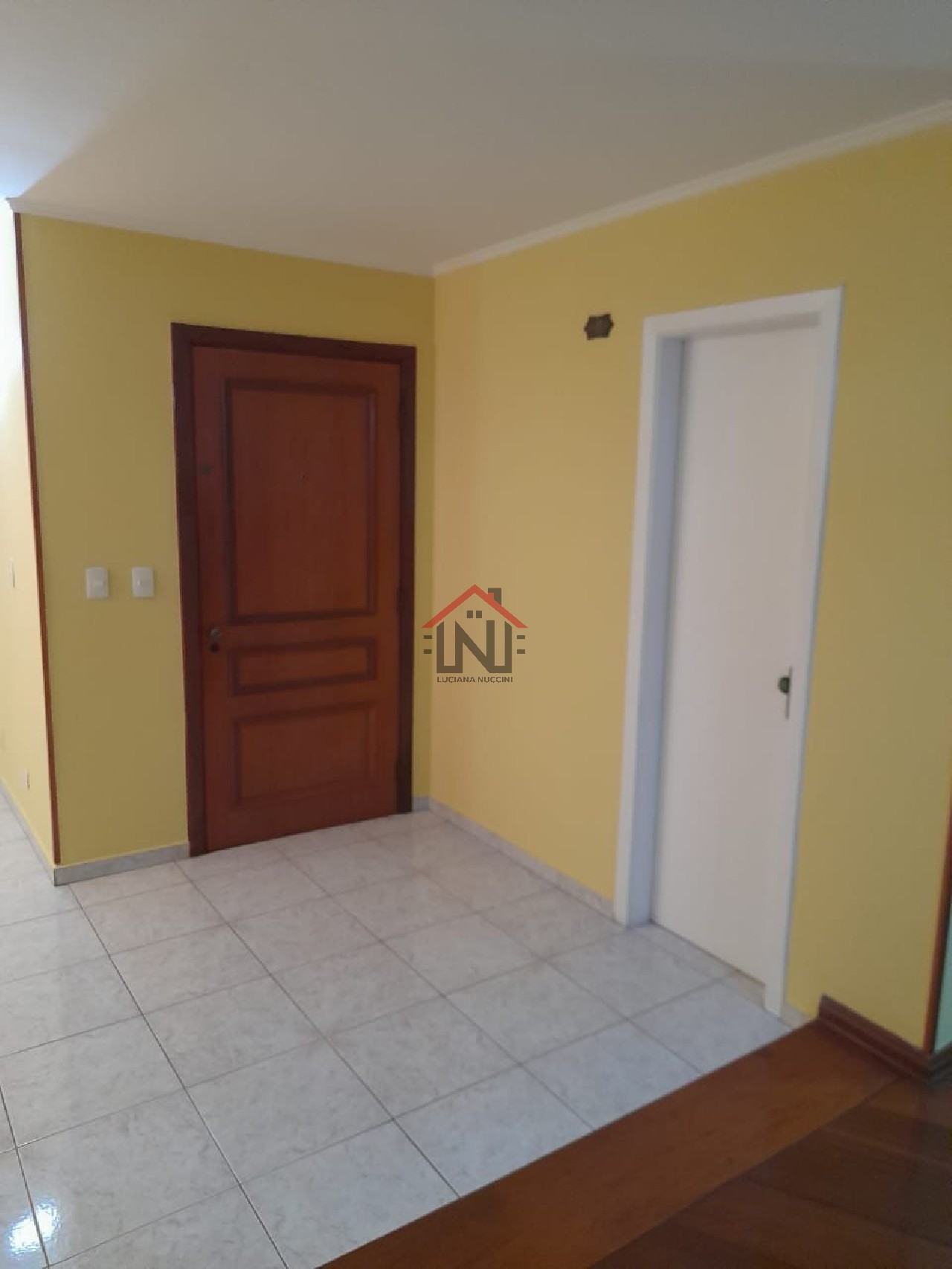 Apartamento de 3 quartos com suíte, 2 banheiros e 2 vagas de garagem em São João Clímaco, São Paulo!