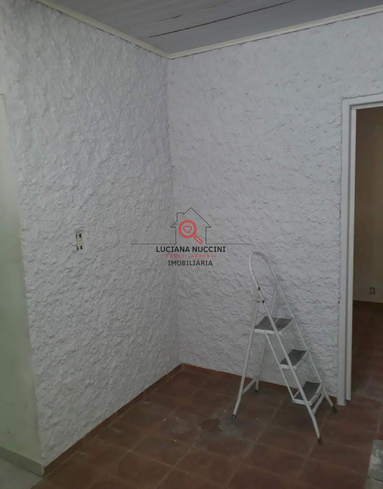 Imperdível: Casa à venda em São Paulo-SP, Vila Brasílio Machado. 2 quartos, 1 sala, 1 banheiro, 1 vaga de garagem. 182,00 m².