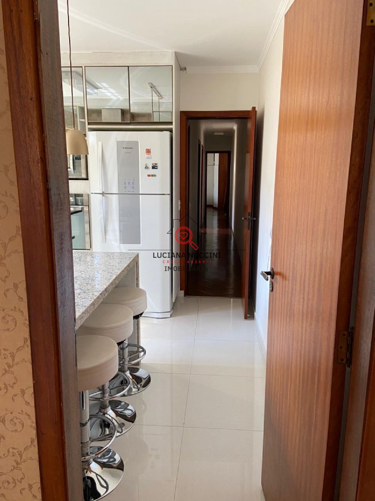 Imperdível casa de 4 quartos e 1 suíte na vila nair, são pau