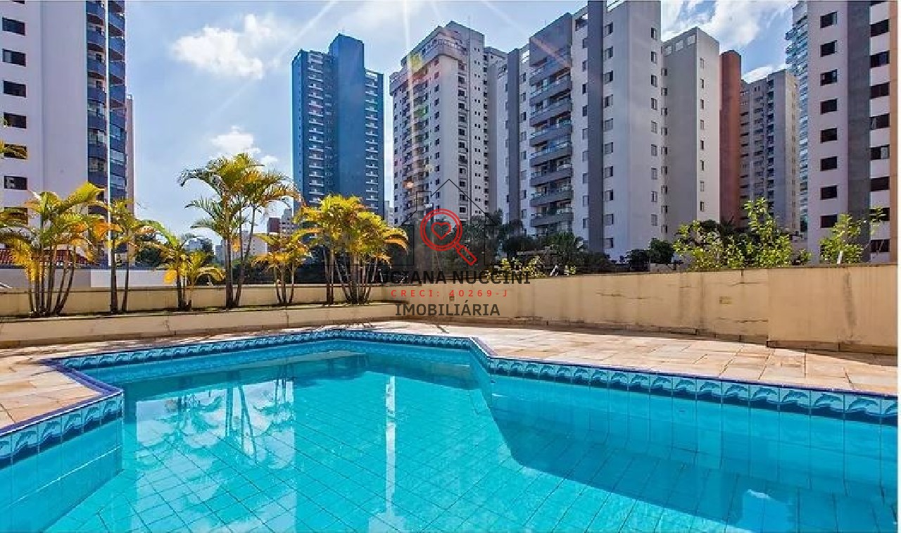 Elegante Apartamento de 4 Suítes com Área de Lazer