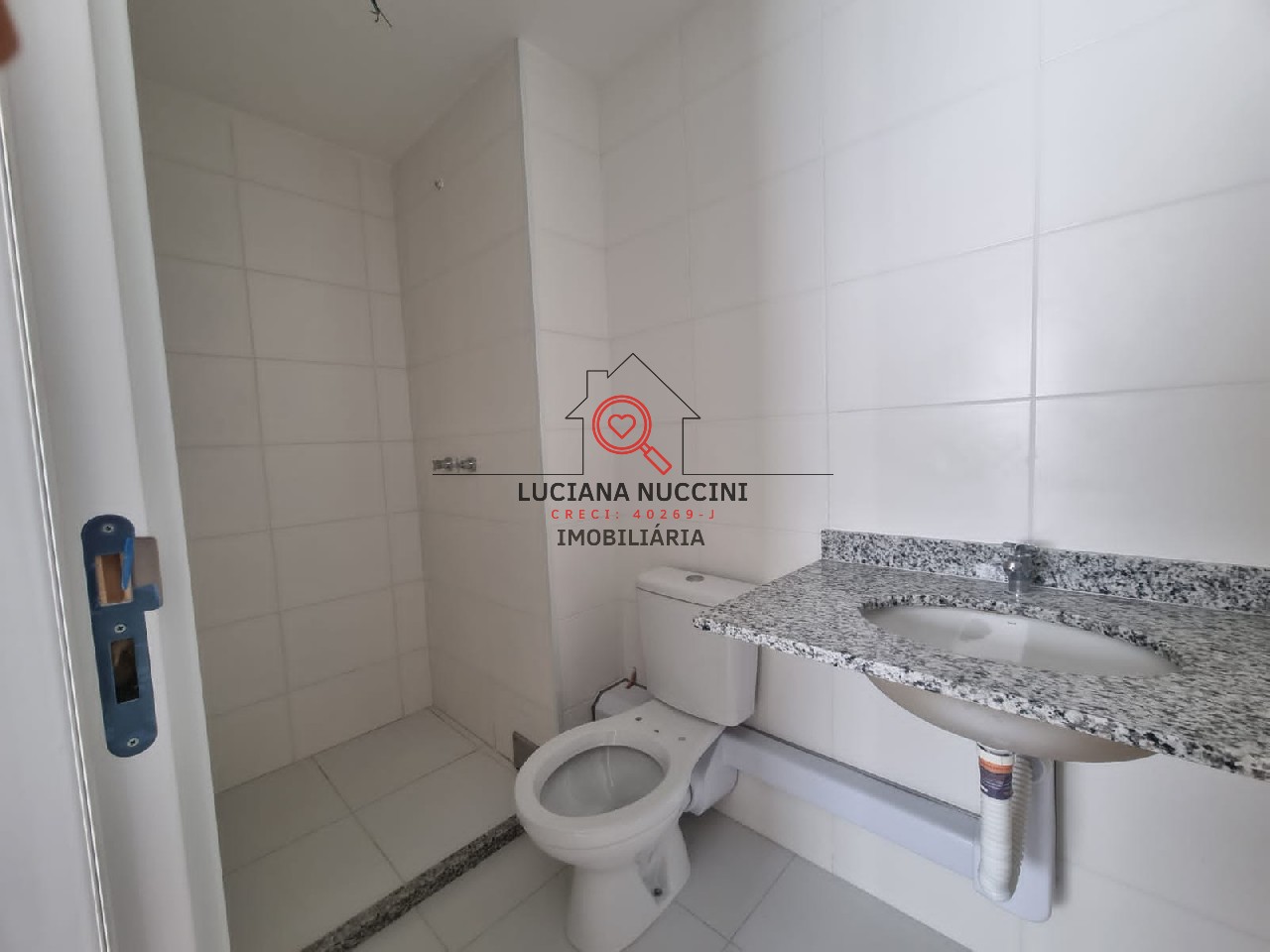 Espaçoso Apartamento com 3 Dormitórios e Excelentes Comodidades