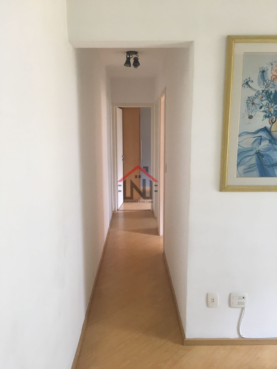 Apartamento à venda em São Paulo: 2 quartos, 1 sala, 2 banheiros e vaga na Vila Andrade, 52 m² de luxo!