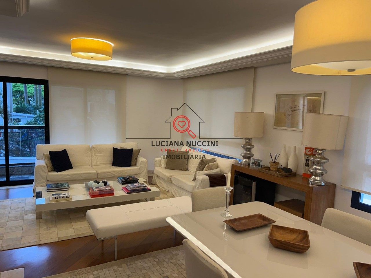 Apartamento de luxo à venda ou para locação em Indianópolis, São Paulo-SP: 3 quartos, 3 suítes, 2 salas, 3 vagas, 179m²