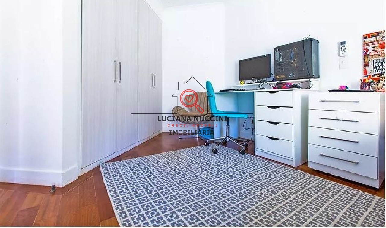 Elegante Apartamento de 4 Suítes com Área de Lazer