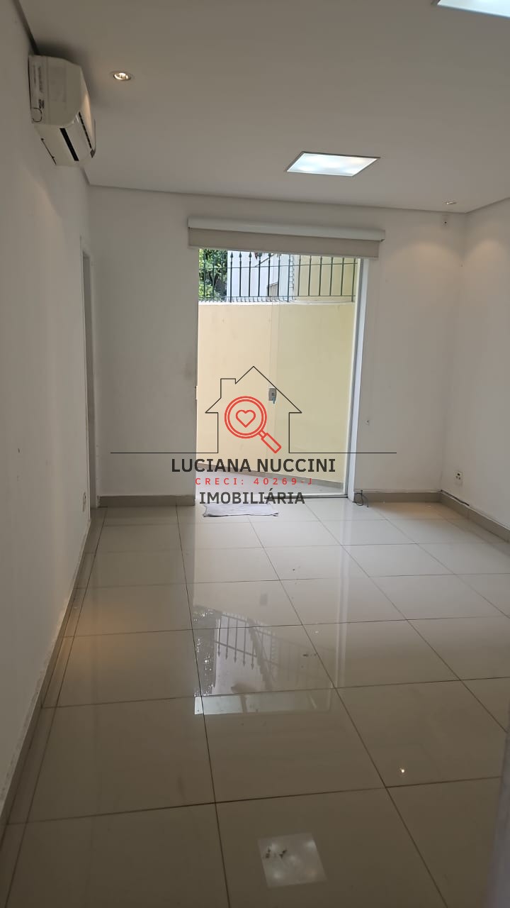 Casa de 244m² com 9 salas e 7 vagas de garagem no Jardim Paulista em São Paulo: Venda ou Locação!