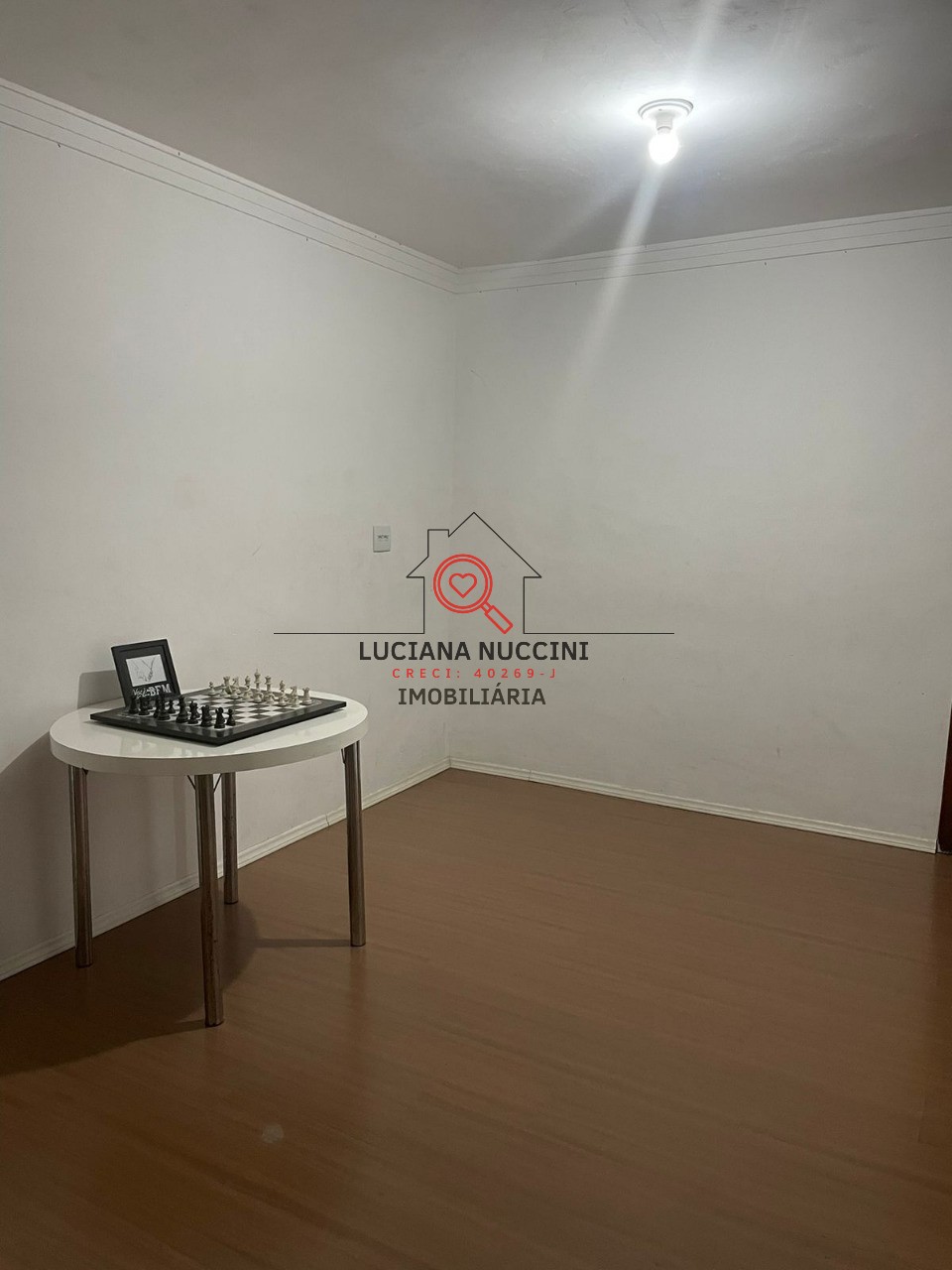 Venda de Casa de 5 Quartos na Vila Carioca, São Paulo-SP: 250m², 5 Banheiros - Imperdível!