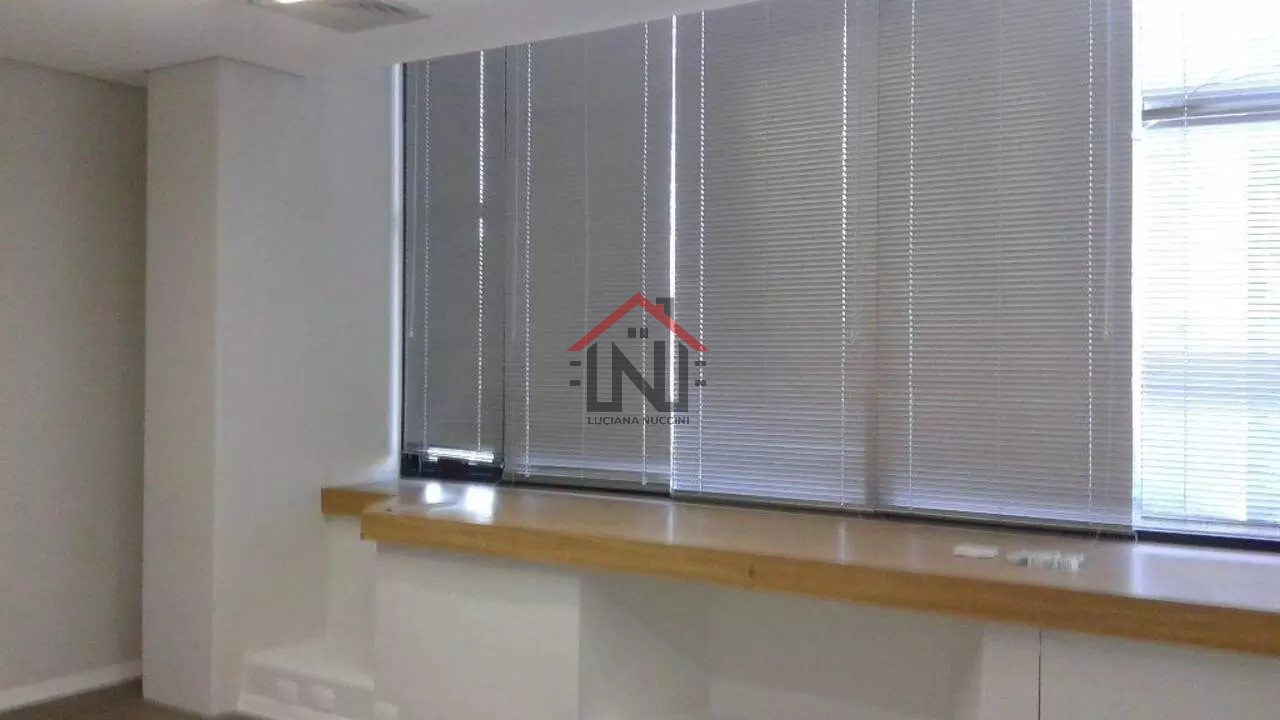 Conjunto comercial de alto padrão na cidade monções: 7 banhe