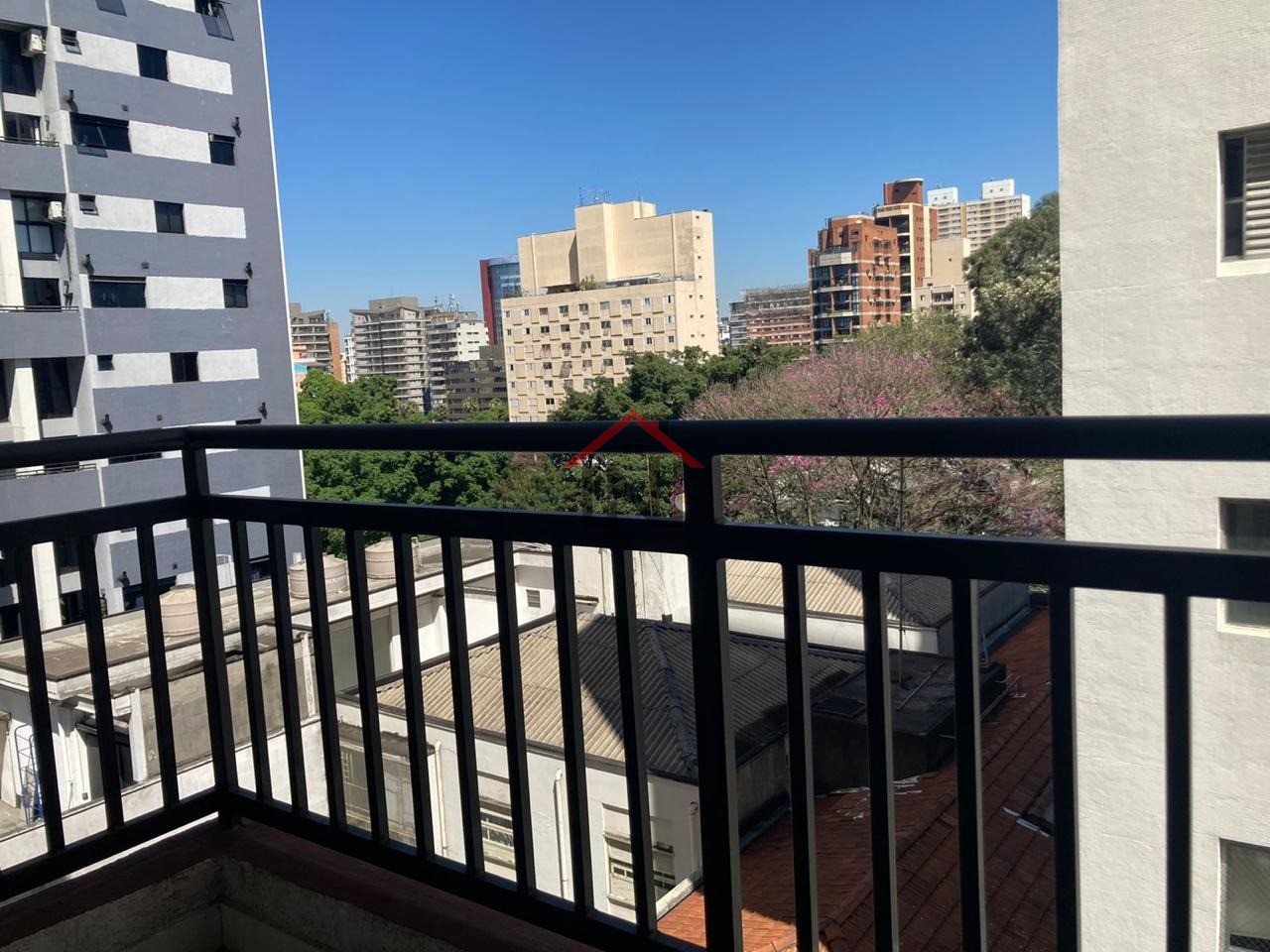 Apartamento à venda em Pinheiros, São Paulo-SP: 1 quarto, 1 banheiro, 27m² de área. Aproveite essa oportunidade!