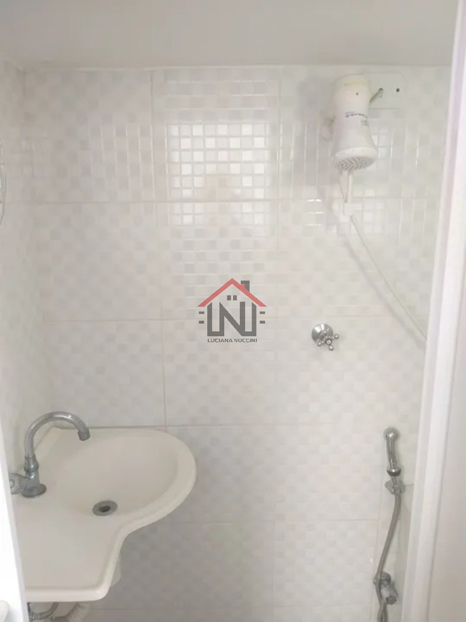 Apartamento à venda em São Paulo-SP, Jardim Paulista: 2 quartos, 2 banheiros, 94m² de área. Aproveite essa oportunidade!