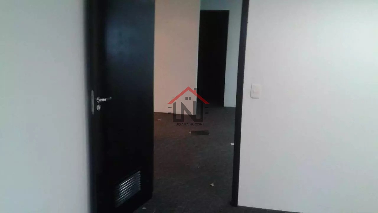 Conjunto comercial de alto padrão na cidade monções, são pau