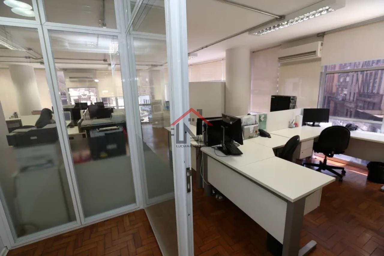 Oportunidade única: Conjunto Comercial de 330m² na Vila Fachini, São Paulo-SP, para locação!