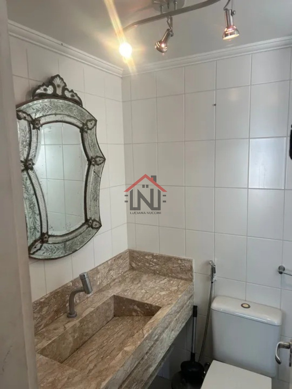 Apartamento para locação no Ipiranga, São Paulo-SP: 3 quartos, 3 suítes, 4 banheiros e 2 vagas de garagem!