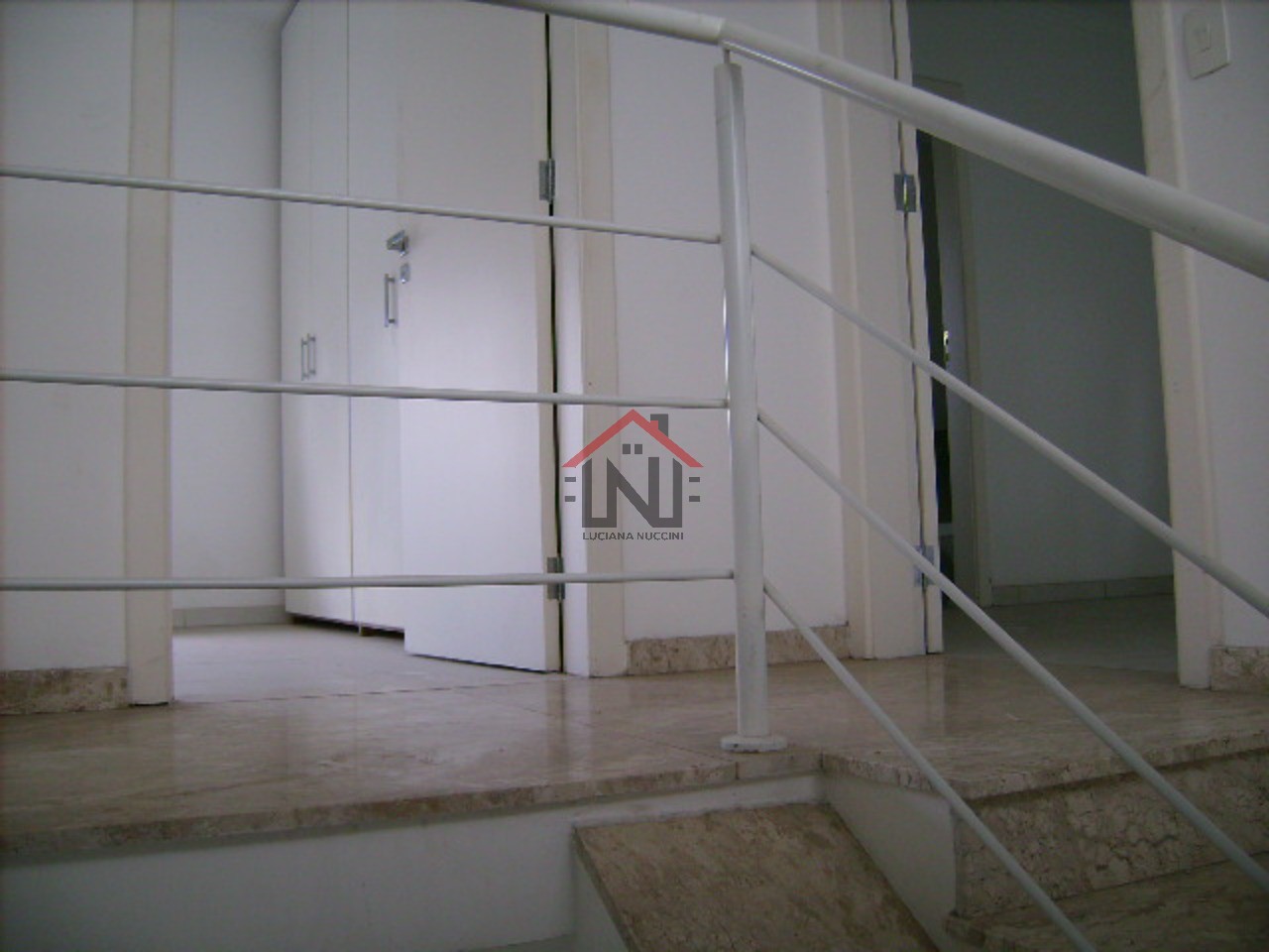 Casa incrível com 3 suítes e 200m² na Cidade Monções, São Paulo-SP!
