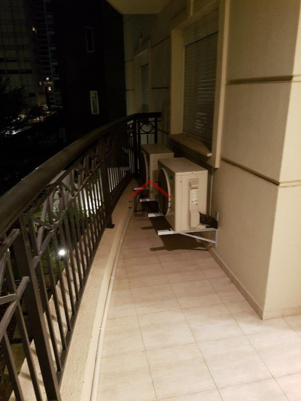 Apartamento de Alto Padrão para Locação em Cerqueira César - São Paulo-SP: 2 Quartos, 1 Suíte, 1 Sala, 2 Banheiros, 1 Vaga, 71m².