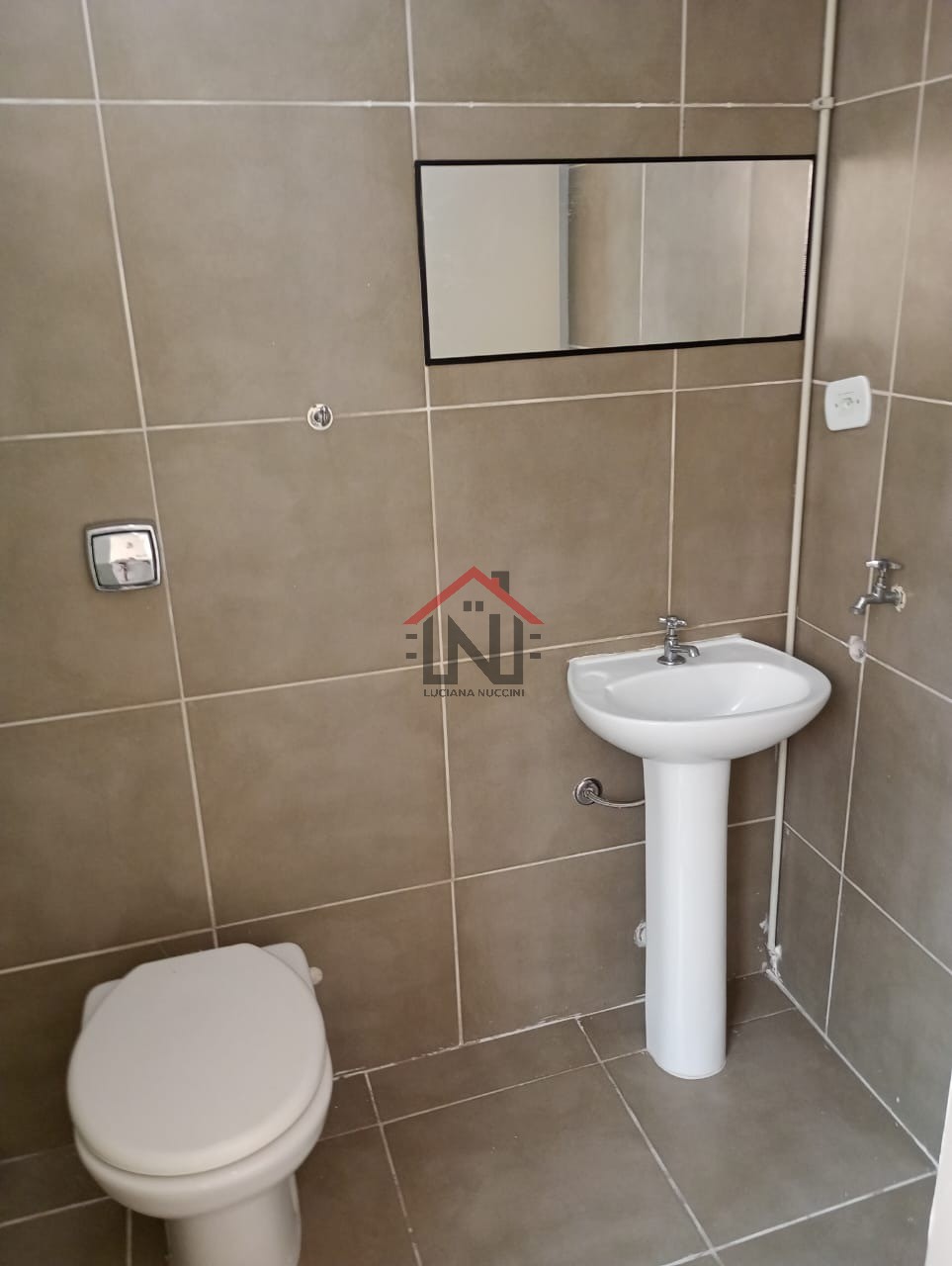 Studio de Luxo para Locação em Pinheiros - São Paulo-SP: 1 Quarto, 1 Banheiro, 24m², Imperdível!