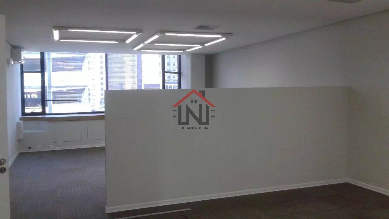 Conjunto Comercial de Alto Padrão na Cidade Monções: 7 banheiros, 8 vagas, 375m² - Venda ou Locação em São Paulo-SP!