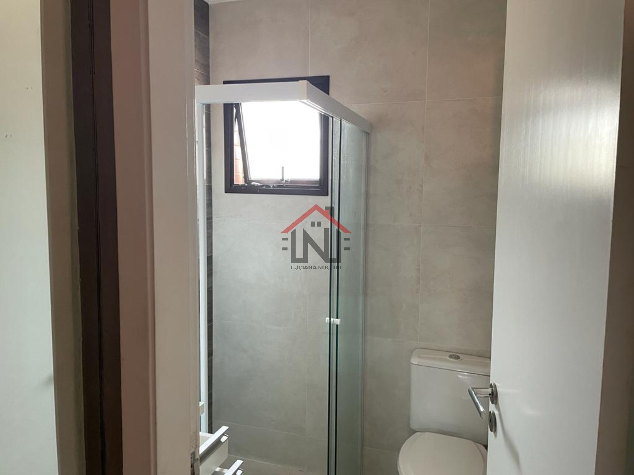 Imperdível oportunidade: Casa à venda em São Paulo-SP, Cidade Vargas! 3 quartos, 1 suíte, 3 banheiros, 2 vagas, 120 m².