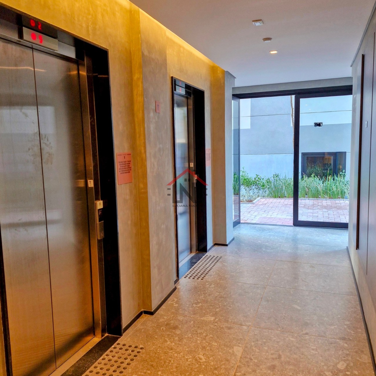 Oportunidade imperdível: Apartamento à venda em Pinheiros, São Paulo-SP, com 2 quartos, 1 sala, 1 banheiro e 46,53 m² de área.