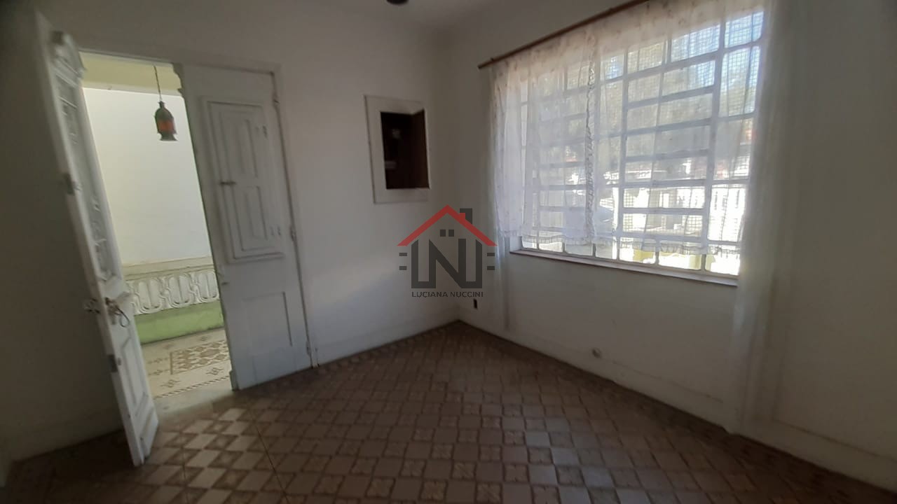 Excelente oportunidade: Casa à venda no Ipiranga, São Paulo-SP, com 3 quartos, 2 salas, 2 banheiros, 3 vagas de garagem e 170,00 m².