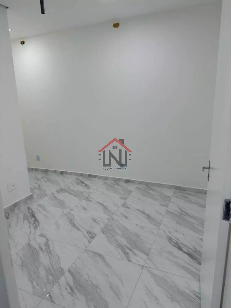 Conjunto Comercial na Vila Olímpia, São Paulo-SP: 74m², 4 banheiros - Venda ou Locação!