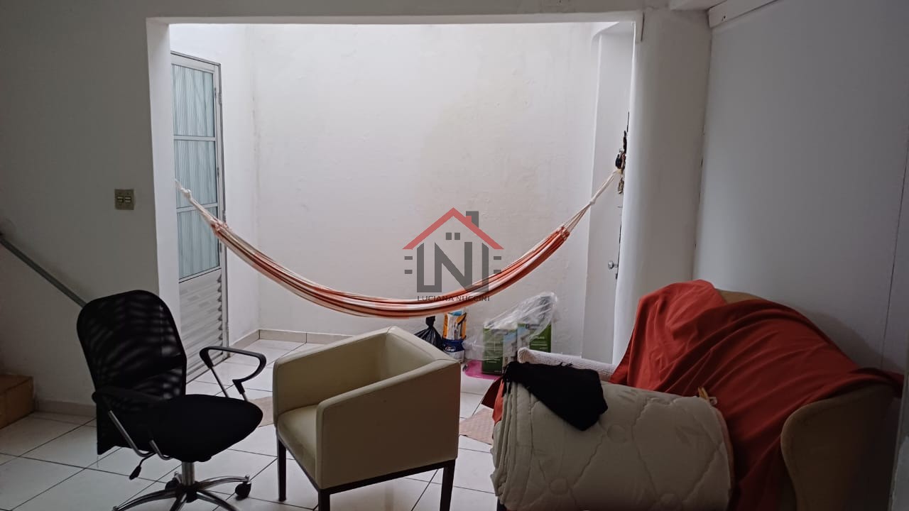 Imperdível casa para venda ou locação na Vila Santa Eulalia, São Paulo-SP: 3 quartos, 1 sala, 3 banheiros, 2 vagas de garagem, 180,00 m².