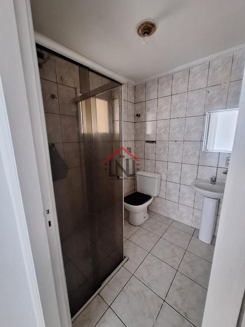 Apartamento à venda em São Paulo-SP, Vila Fachini: 2 quartos, 1 sala, 1 banheiro, 1 vaga de garagem, 55m² de área. Venha conferir!