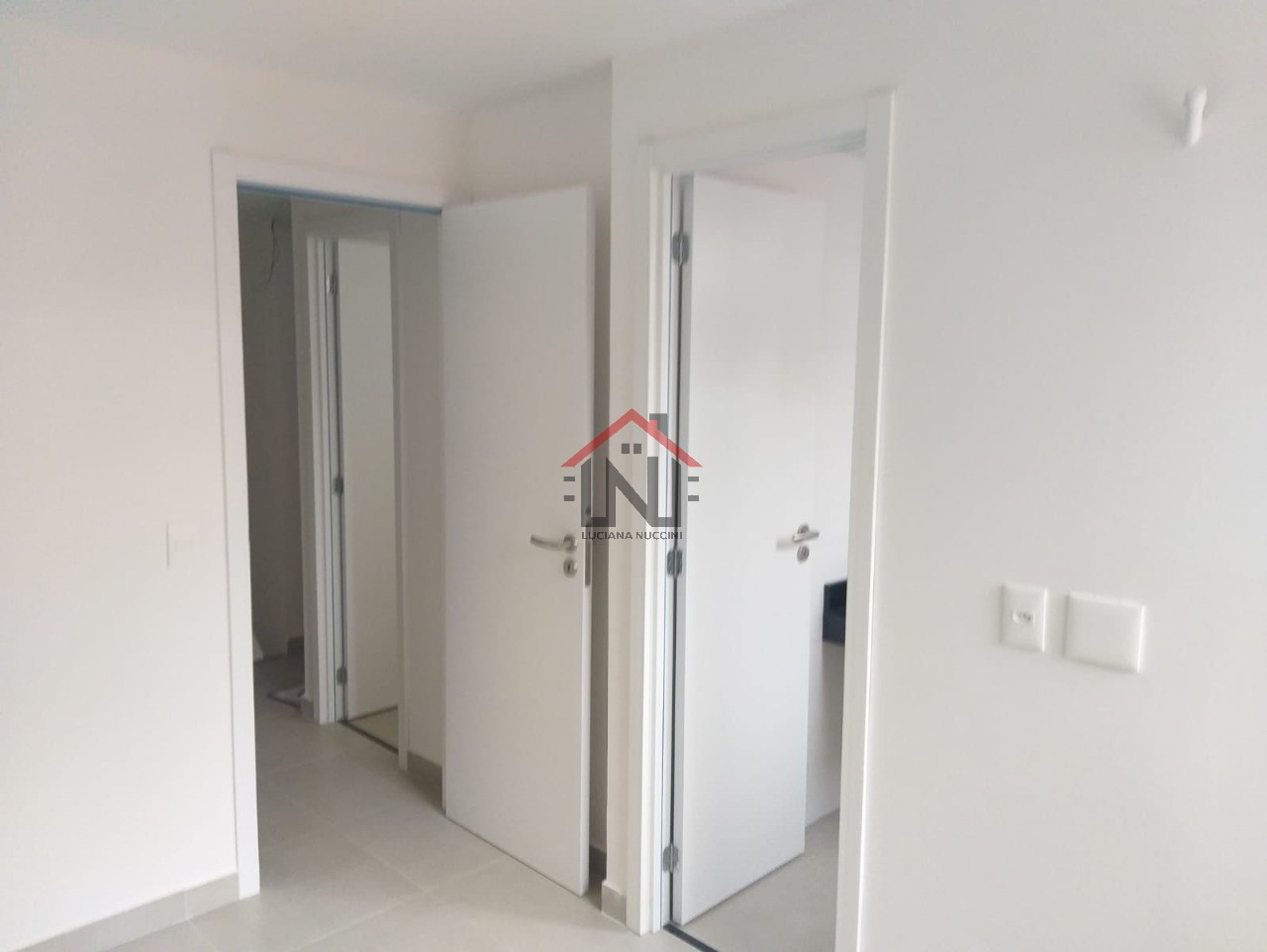 Casa à venda na Vila Mariana, São Paulo-SP: 2 quartos, 1 suíte, 1 sala, 2 banheiros, 1 vaga de garagem, 149m²!