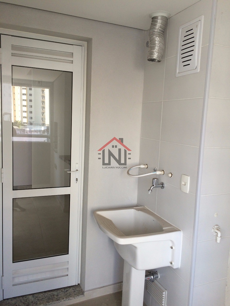 Apartamento à venda em São Paulo-SP, Chácara Inglesa: 2 quartos, 1 suíte, 1 sala, 2 banheiros, 1 vaga, 69m². Imperdível!