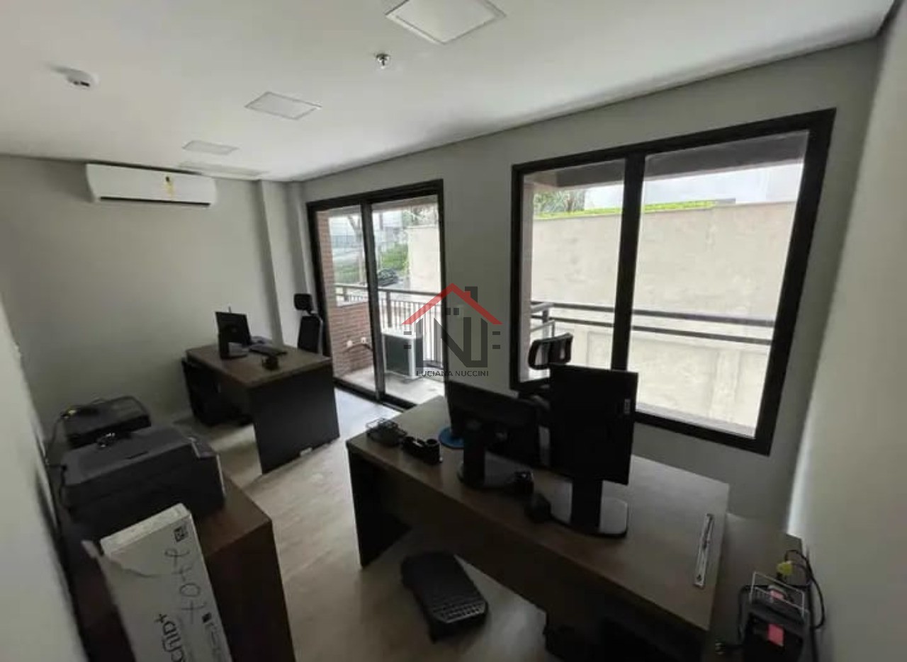 Conjunto Comercial à Venda em São Paulo-SP, Bairro Aclimação: 1 Sala, 1 Banheiro e 1 Vaga na Garagem!