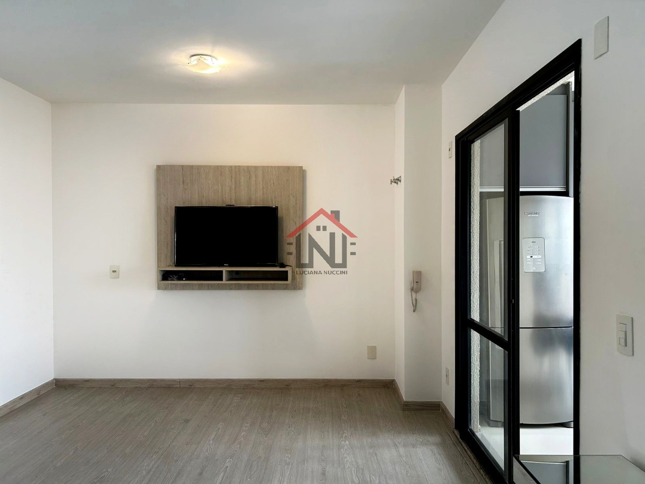 Apartamento para Locação na Bela Vista, São Paulo-SP: 2 quartos, 1 banheiro, 1 vaga de garagem, 58m² de área. Confira agora!