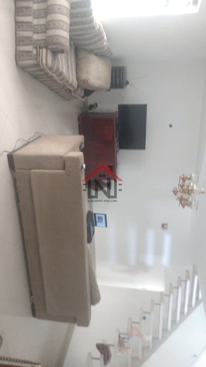 Imperdível oportunidade de casa para venda ou locação em São Paulo-SP, Vila Moraes: 4 quartos, 1 suíte, 1 sala, 4 banheiros, 3 vagas de garagem, 406,25 m²!