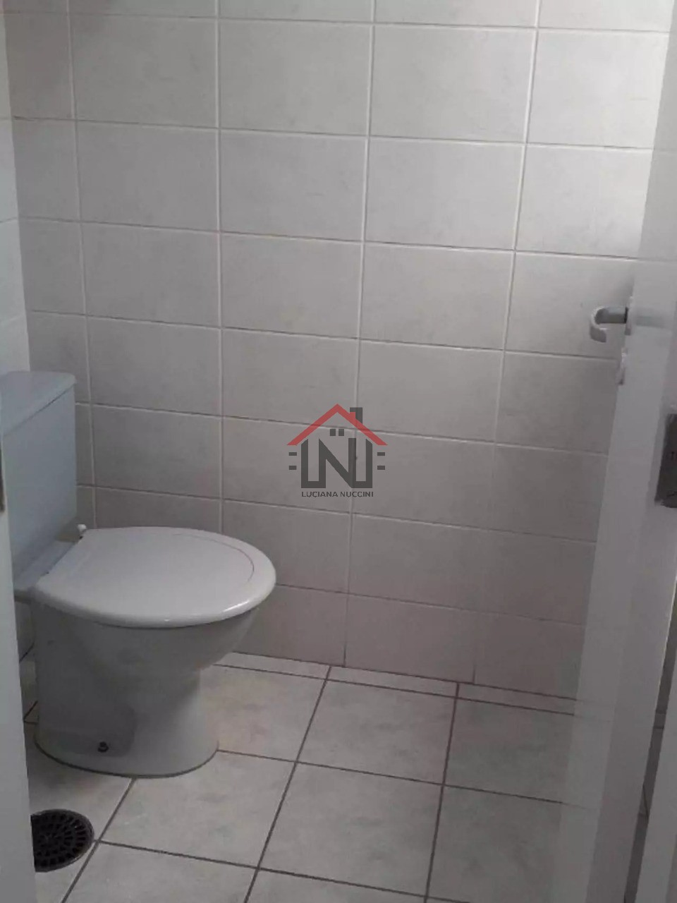 Conjunto Comercial na Vila Olímpia - São Paulo-SP Venda ou Locação 4 banheiros, 2 vagas, 90m²