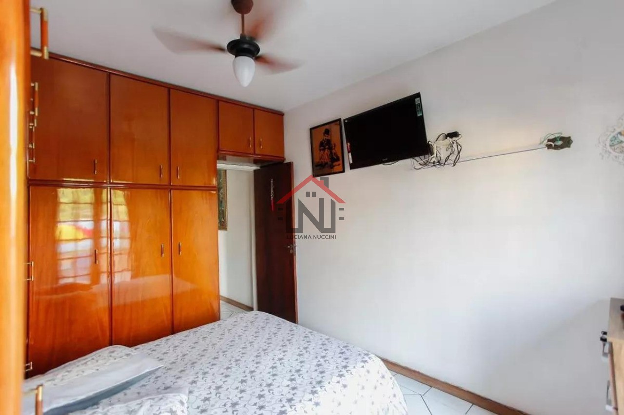 Casa à venda em São Paulo-SP, Parque Jabaquara: 3 quartos, 4 banheiros, 2 vagas, 189 m². Encontre seu lar dos sonhos!