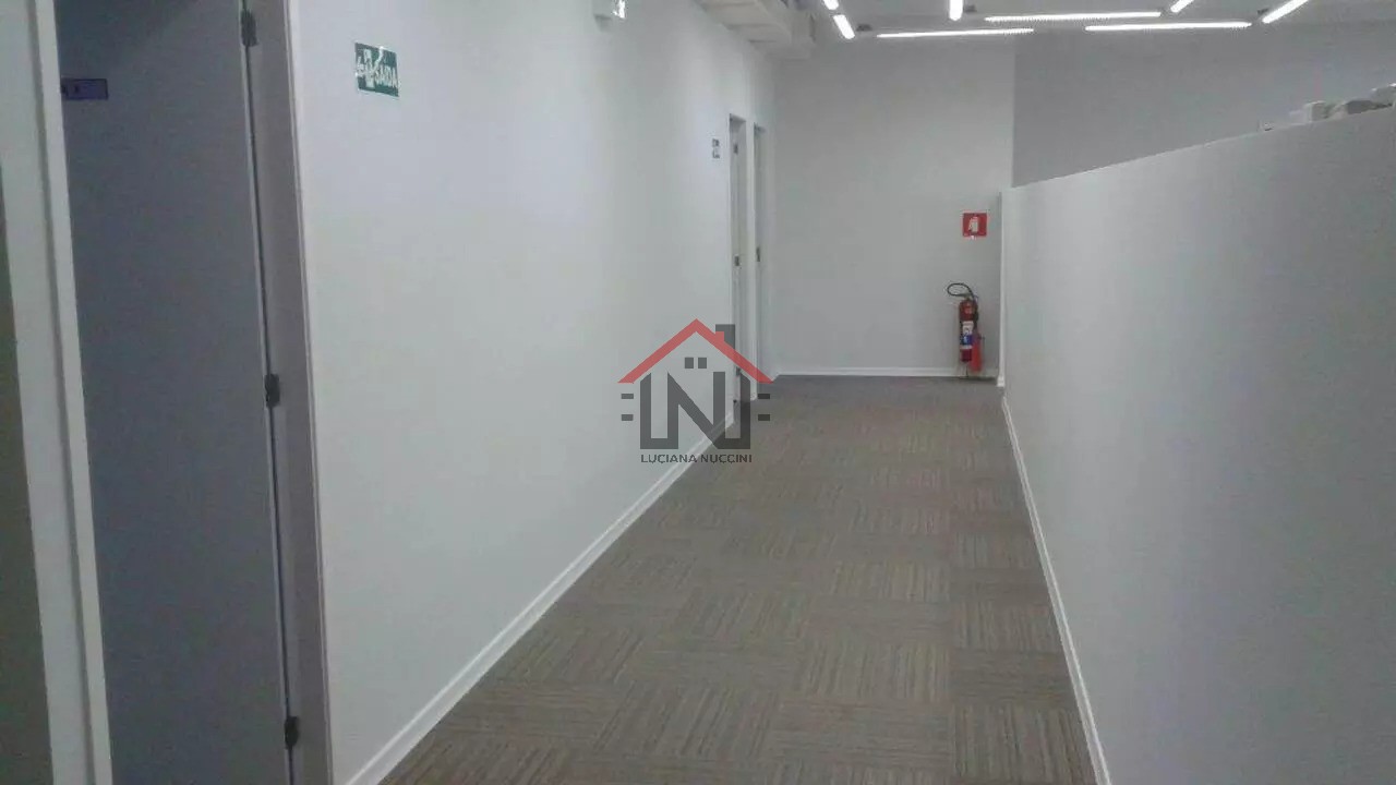 Conjunto Comercial de Alto Padrão na Cidade Monções: 7 banheiros, 8 vagas, 375m² - Venda ou Locação em São Paulo-SP!