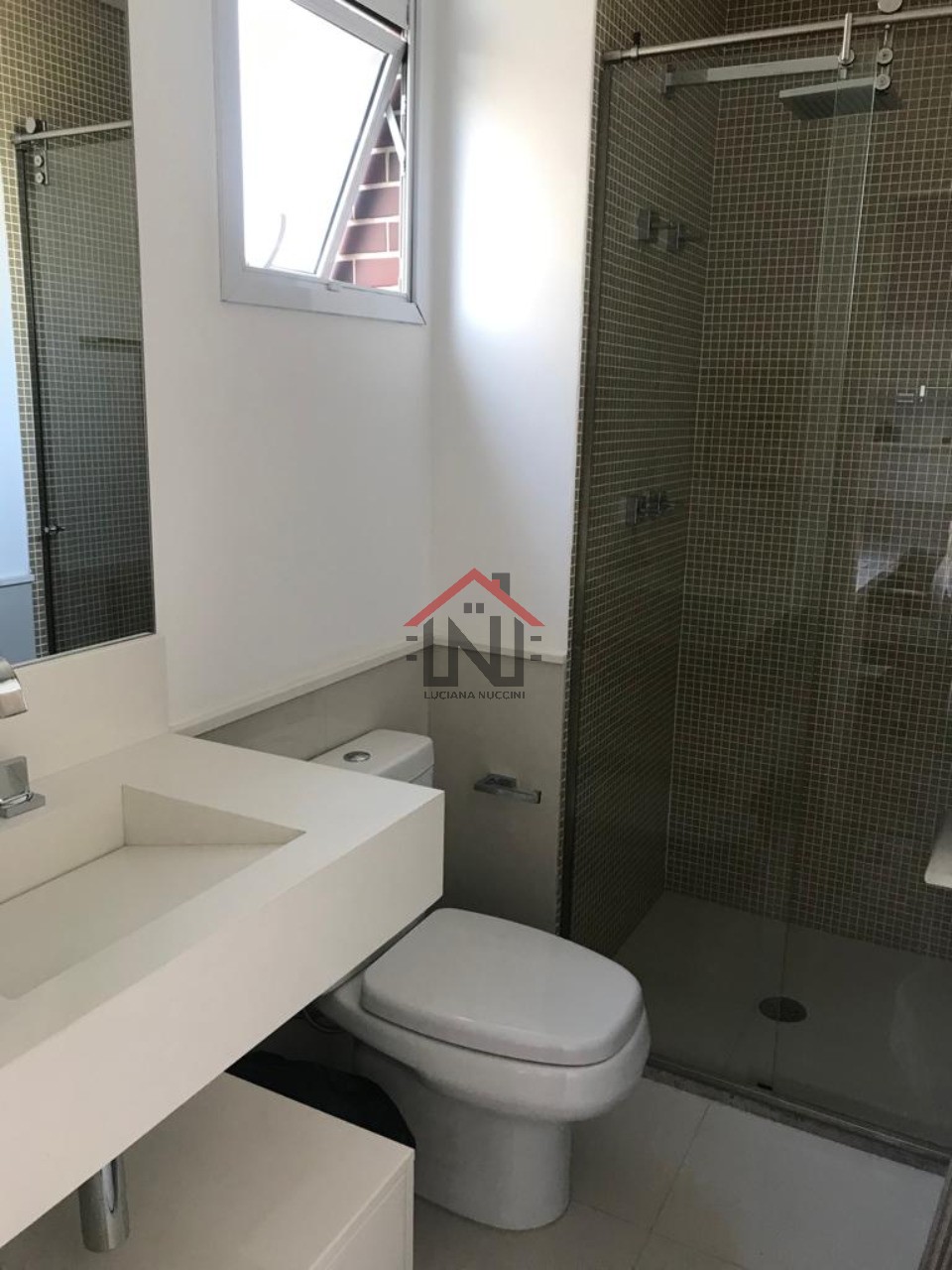 Viva com conforto e elegância em um apartamento de 3 suítes na Vila Mariana, São Paulo-SP!