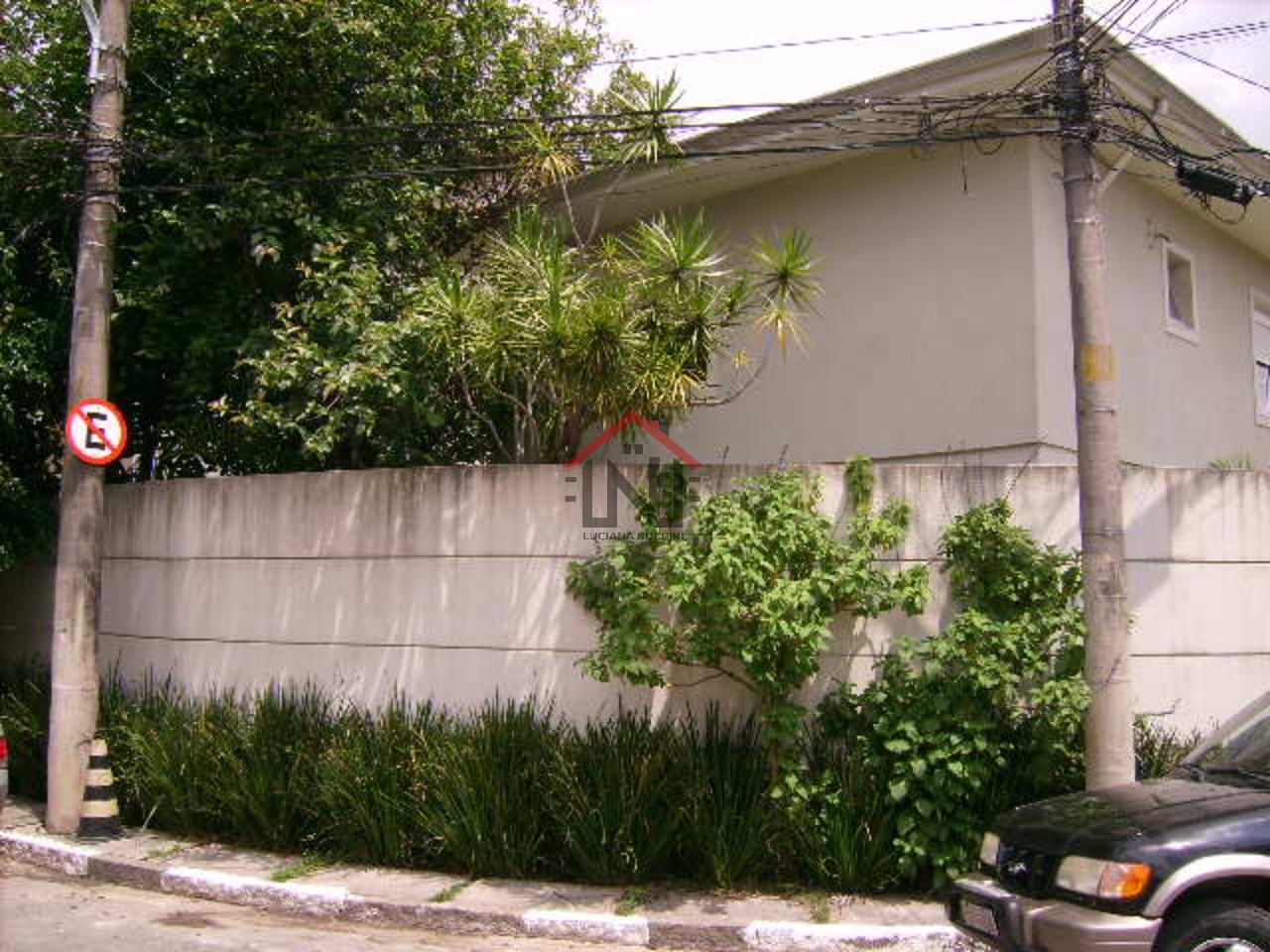 Casa incrível com 3 suítes e 200m² na Cidade Monções, São Paulo-SP!