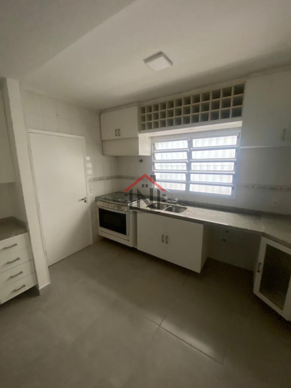 Imperdível oportunidade de adquirir casa com 3 quartos e 3 suítes na Vila Mariana, São Paulo!