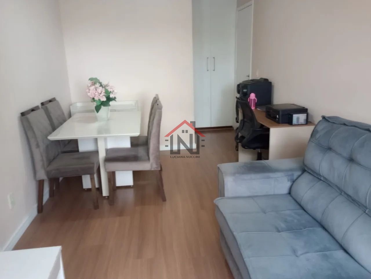 Apartamento para locação: 2 quartos, 1 sala, 1 banheiro, 1 v