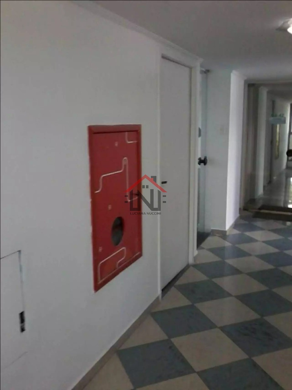 Conjunto Comercial de Alto Padrão na Cidade Monções, São Paulo-SP: 212m², 2 Banheiros, 3 Vagas de Garagem!