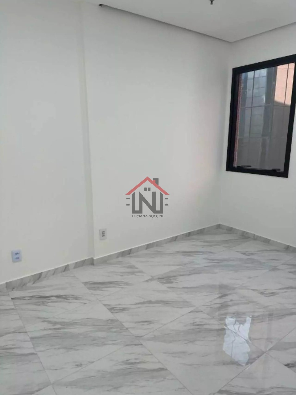 Conjunto Comercial na Vila Olímpia, São Paulo-SP: 74m², 4 banheiros - Venda ou Locação!