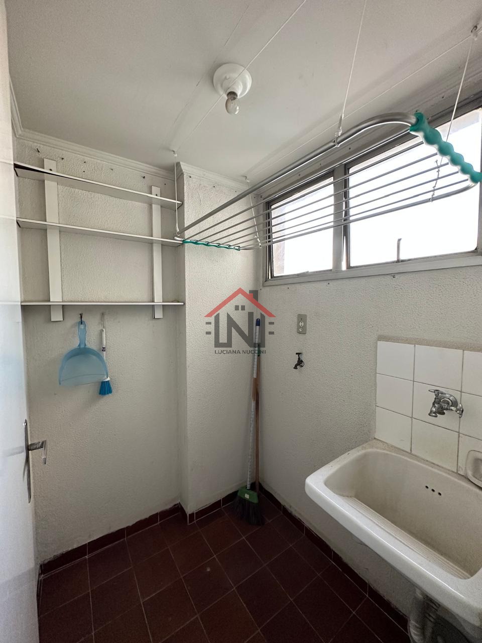Apartamento à venda em São Paulo-SP, bairro Sacomã: 1 quarto, 1 sala, 1 banheiro, 1 vaga de garagem, 35m². Venha conferir!
