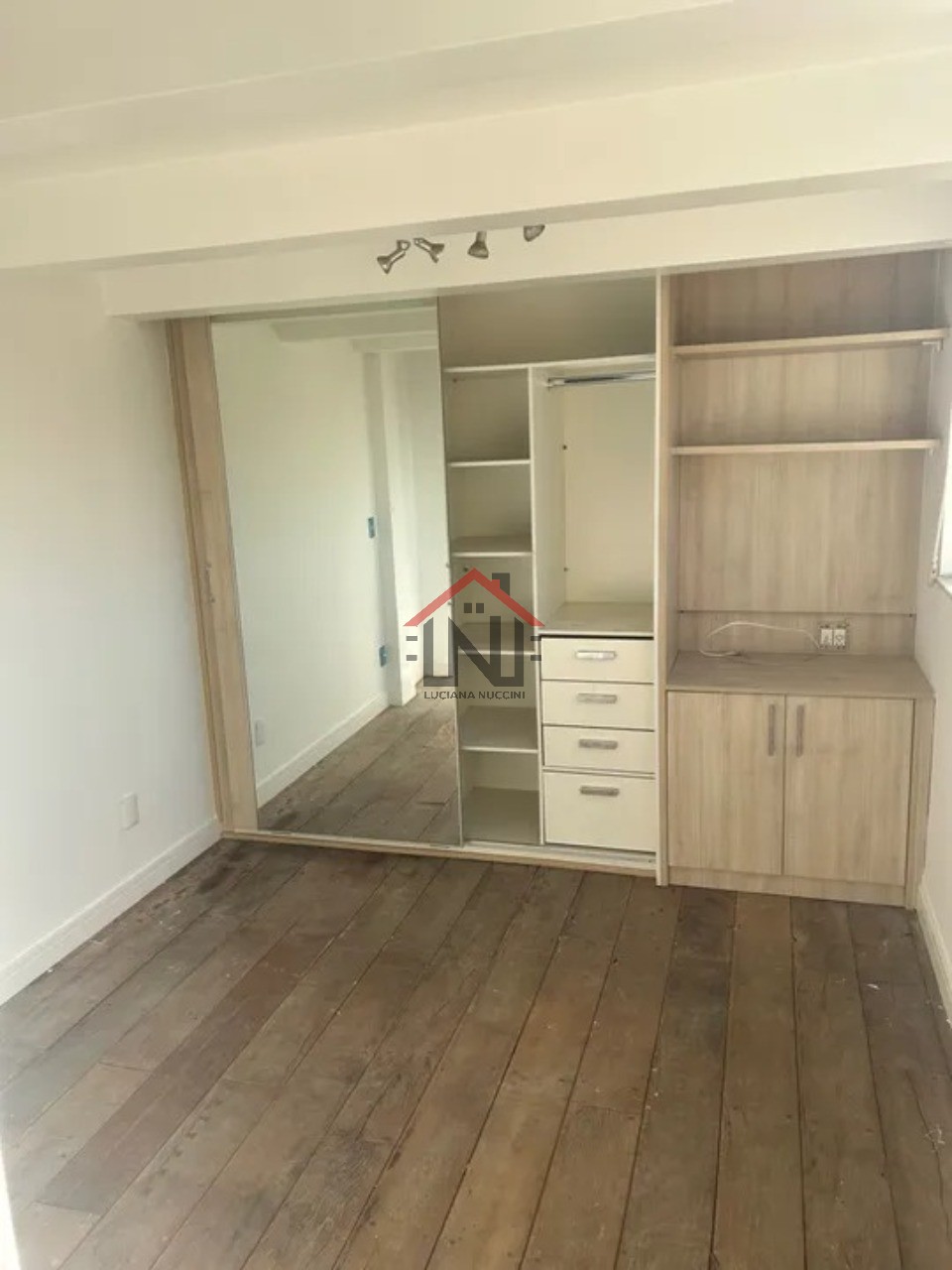 Apartamento para locação no Ipiranga, São Paulo-SP: 3 quartos, 3 suítes, 4 banheiros e 2 vagas de garagem!