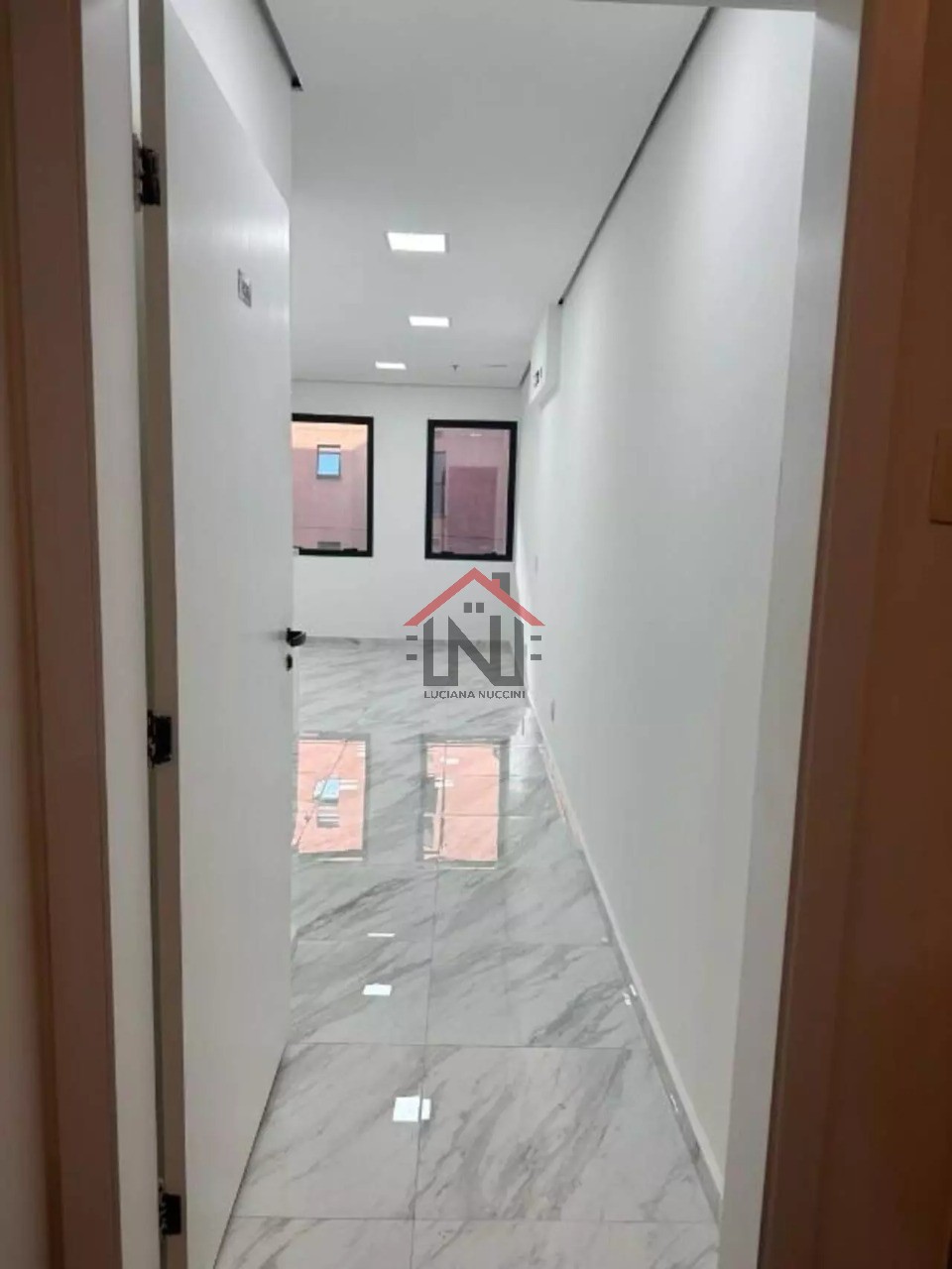 Conjunto Comercial na Vila Olímpia, São Paulo-SP: 74m², 4 banheiros - Venda ou Locação!