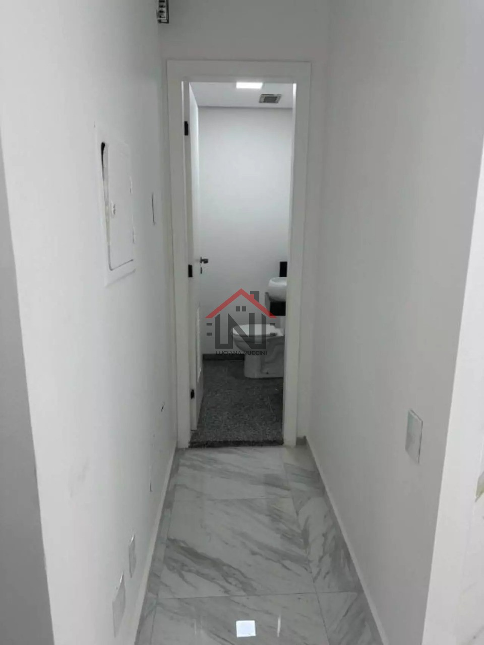 Conjunto Comercial na Vila Olímpia, São Paulo-SP: 74m², 4 banheiros - Venda ou Locação!