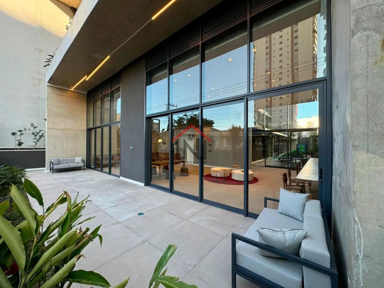 Apartamento à venda em São Paulo-SP, Vila Mariana: 2 quartos, 1 sala, 2 banheiros, 77m² de área. Aproveite essa oportunidade!