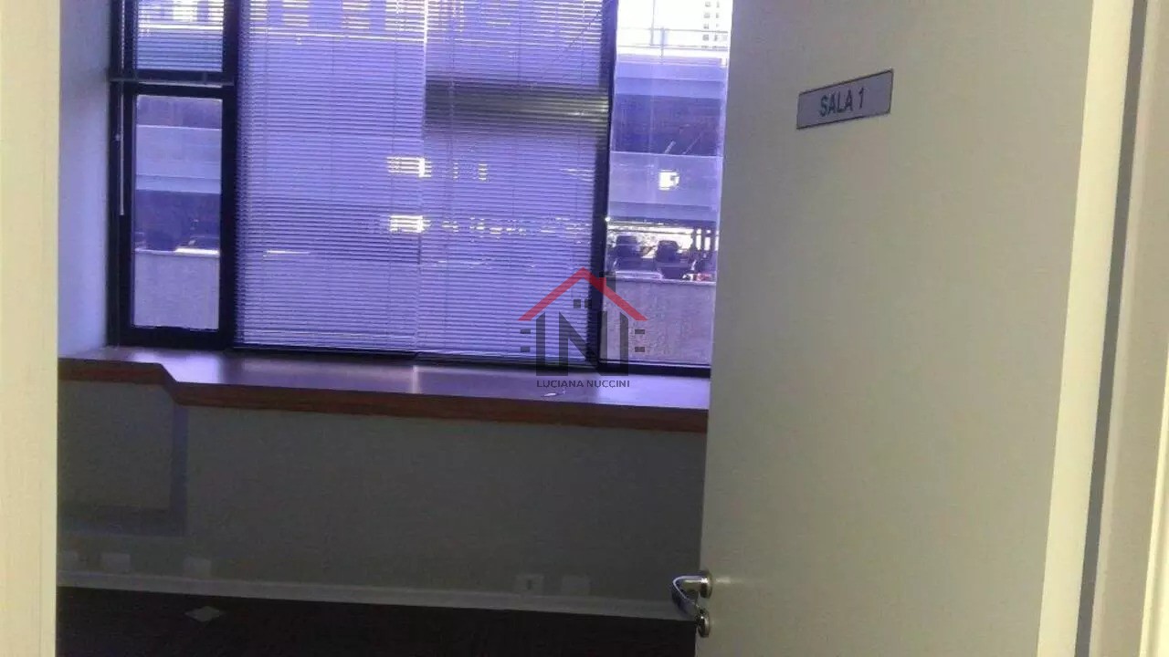 Conjunto comercial de alto padrão na cidade monções: 7 banhe