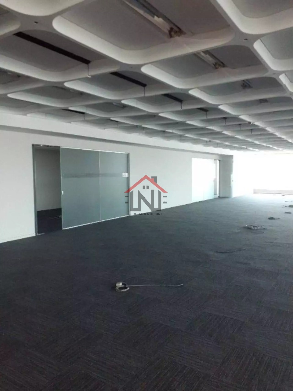 Excelente oportunidade de investimento em conjunto comercial