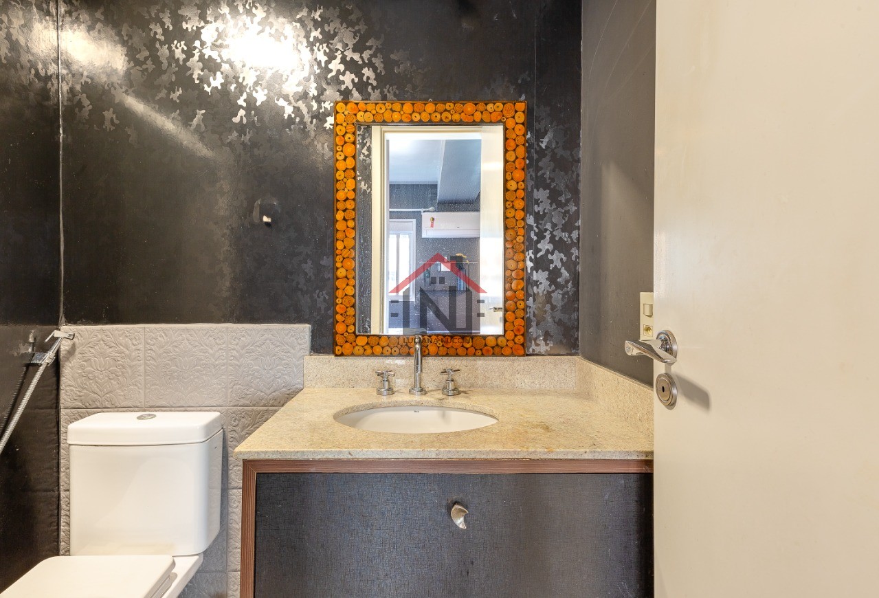 Aluguel de Apartamento no Centro de São Paulo-SP: 1 quarto, 1 banheiro, 1 vaga, 50m² de área!